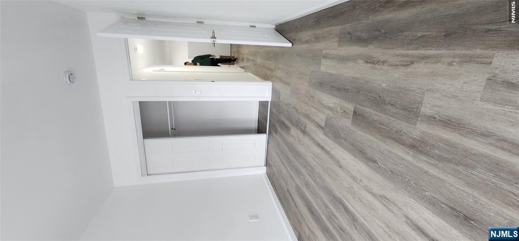 326 Broad Avenue - Photo 3