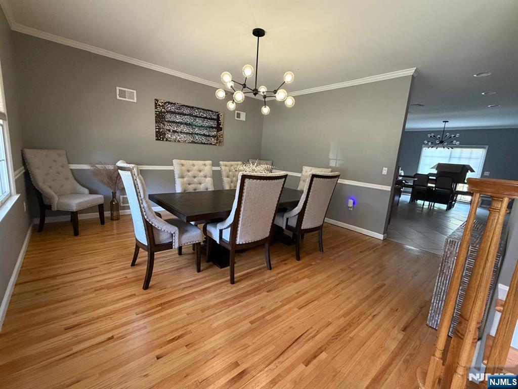 341 Maple Street - Photo 5