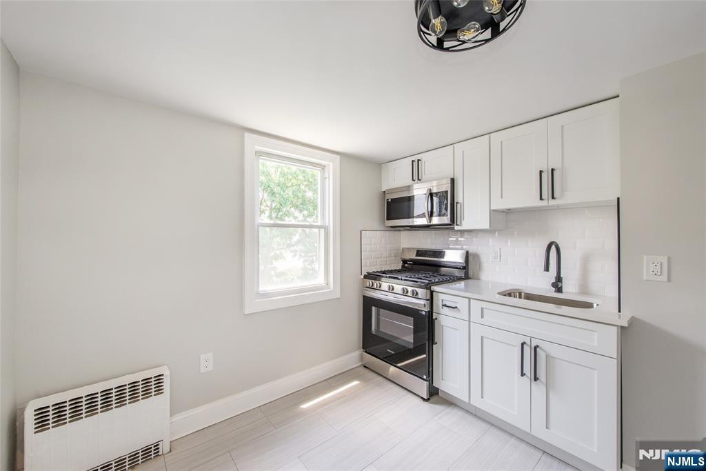 127 Albert Street 2 - Photo 4