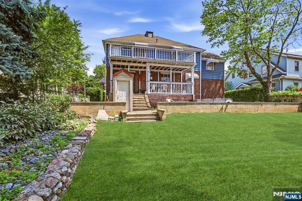 148 John St, Englewood, NJ 07631