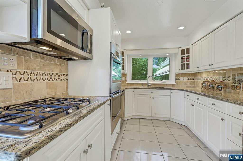 10 Shaw Road — photo 15