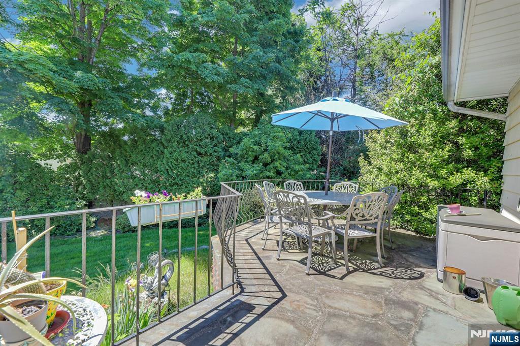 10 Shaw Road — photo 36