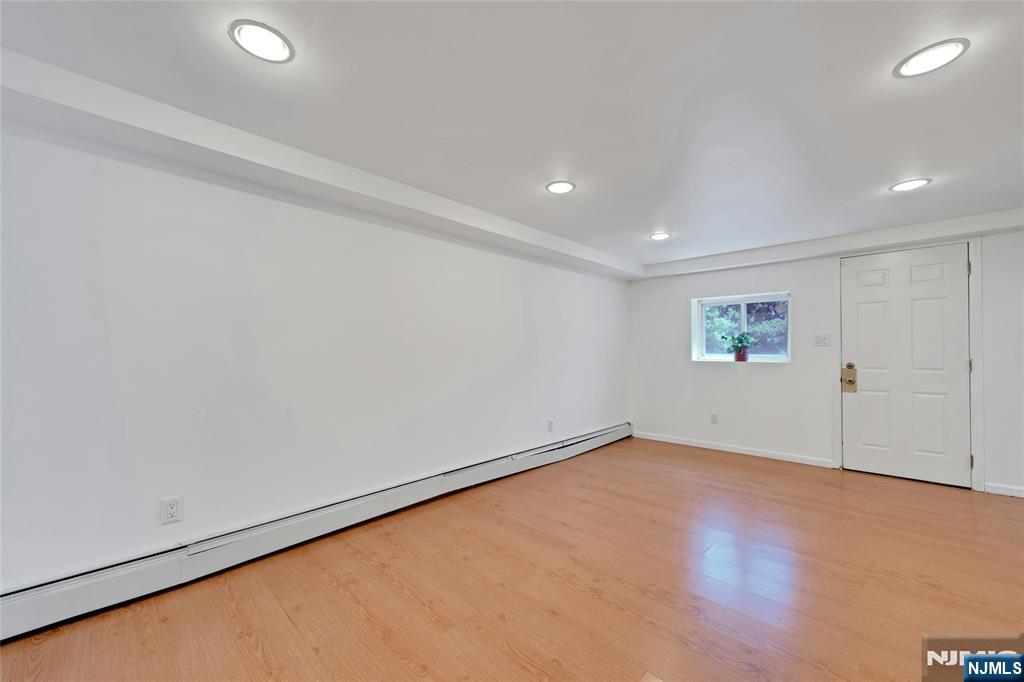177 Parkway — photo 29