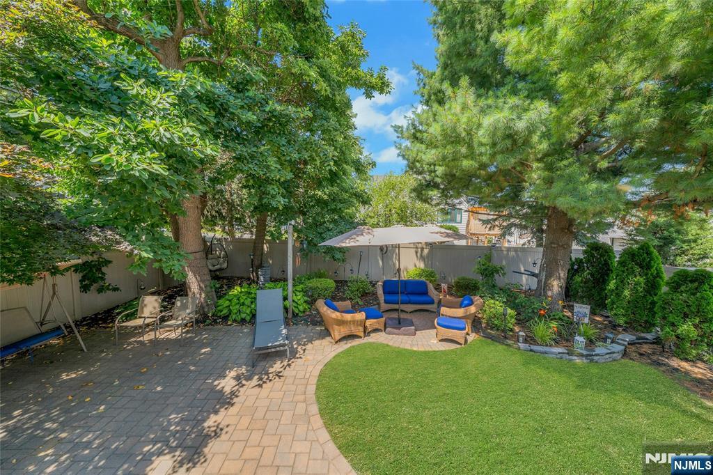 177 Parkway — photo 47