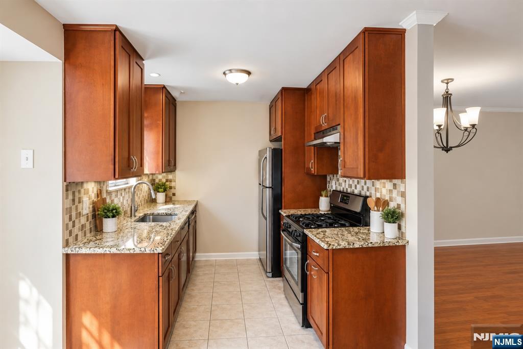 1806 Faulkner Court - Photo 5