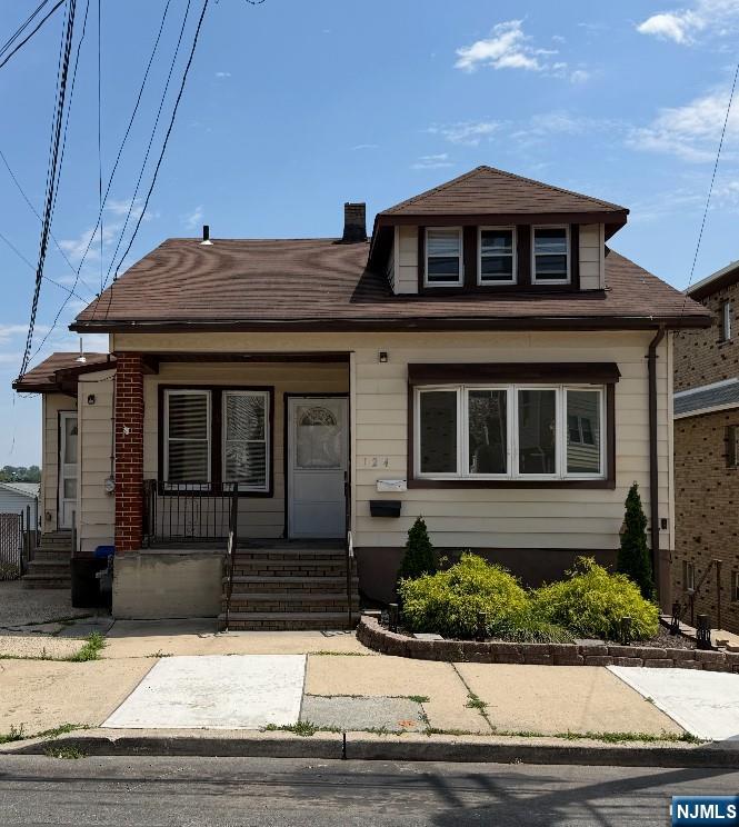 124 Farnham Ave, Garfield, NJ 07026