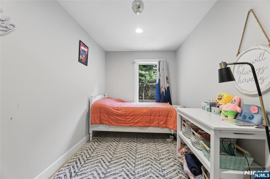 68 Serpentine Road — photo 43