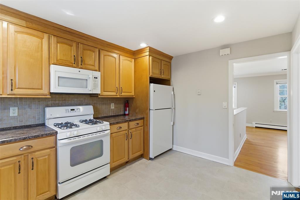 72 Prospect Street 2 - Photo 14