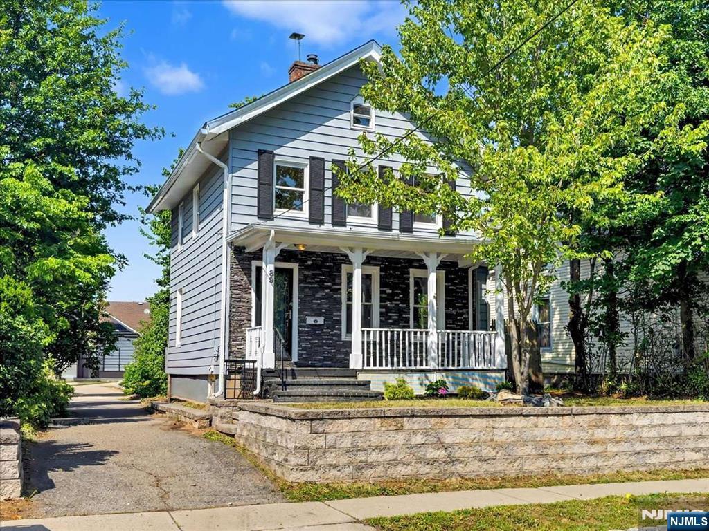 89 W Hamilton Ave, Englewood, NJ 07631