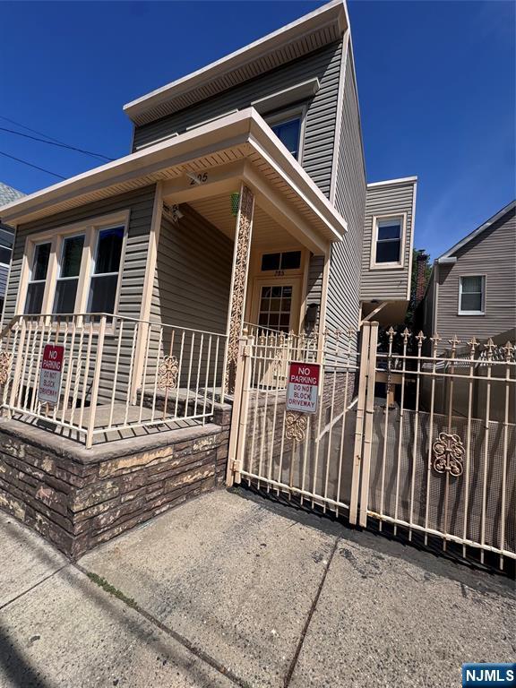 205 Lake Street - Photo 1
