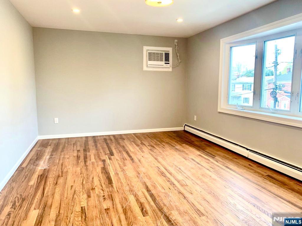 15 Wallace Street - Photo 3