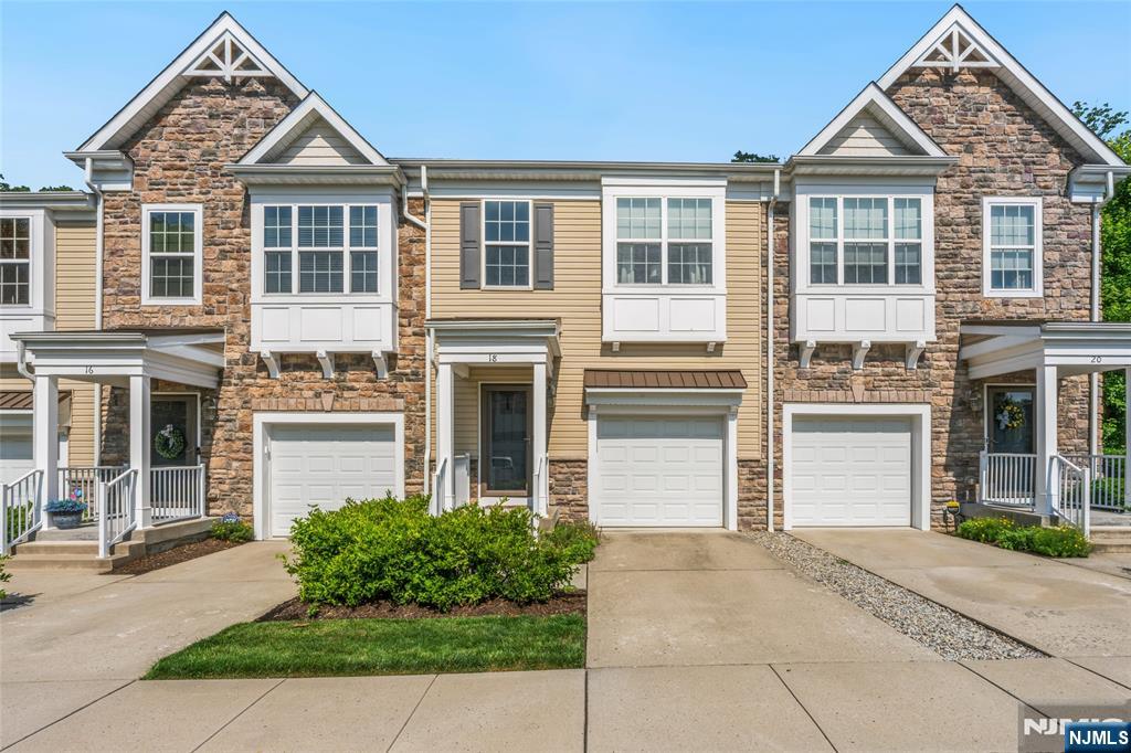 1st image of 18 Bahr Cir, Verona, NJ 07044 | MLS# 26025827