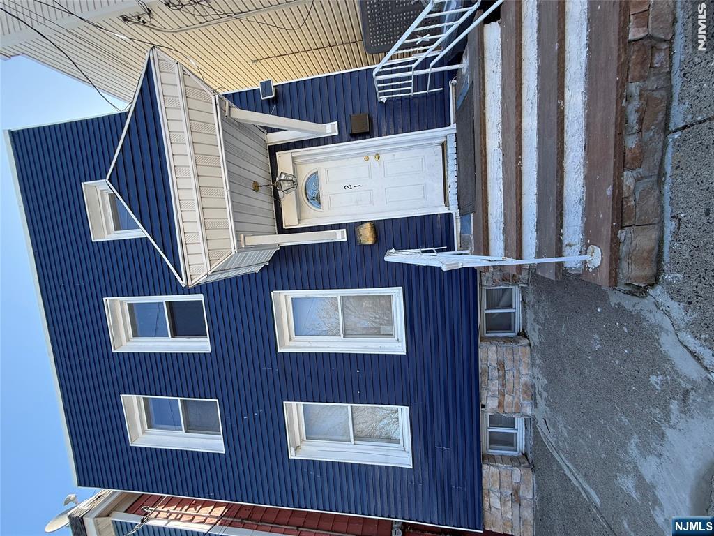 21 Summer Street - Photo 1