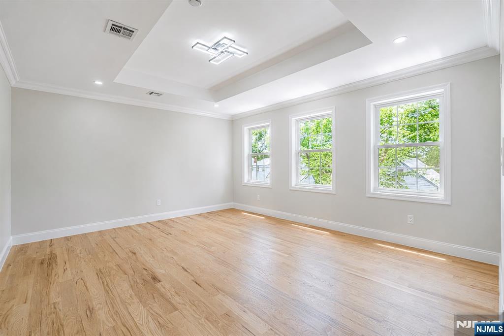 584 Plymouth Road