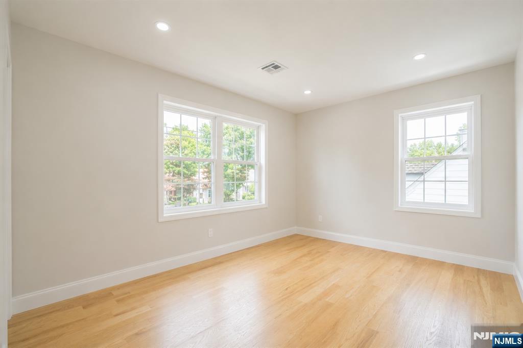 584 Plymouth Road