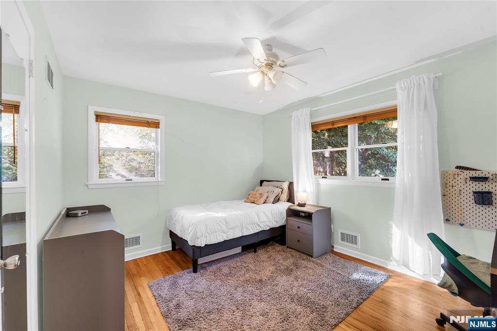 68 Bluefield Avenue — photo 18