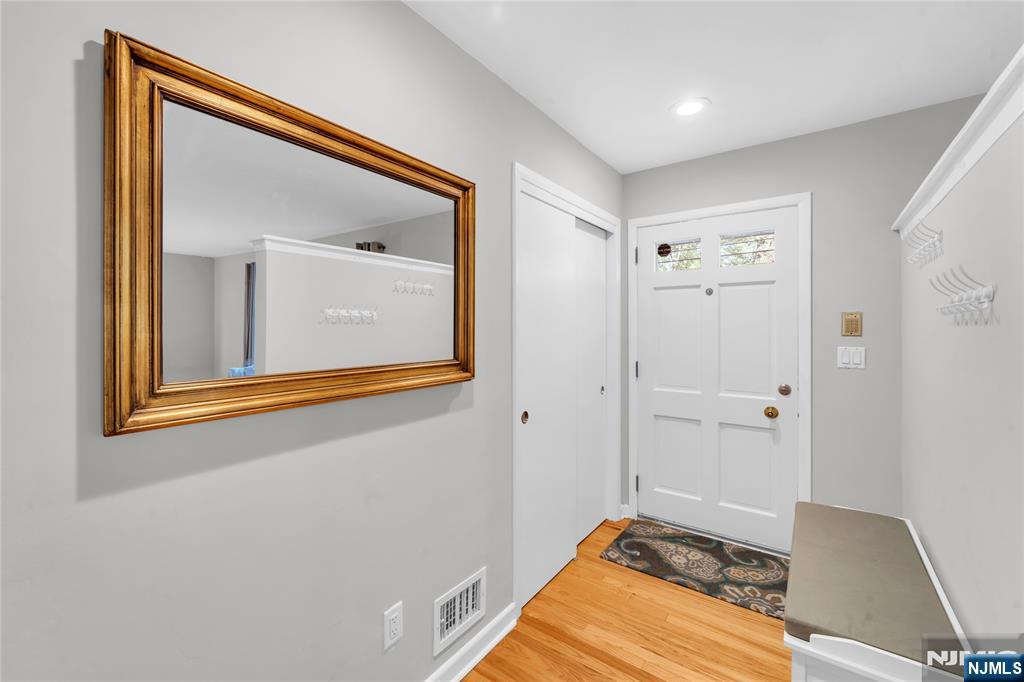 68 Bluefield Avenue - Photo 3