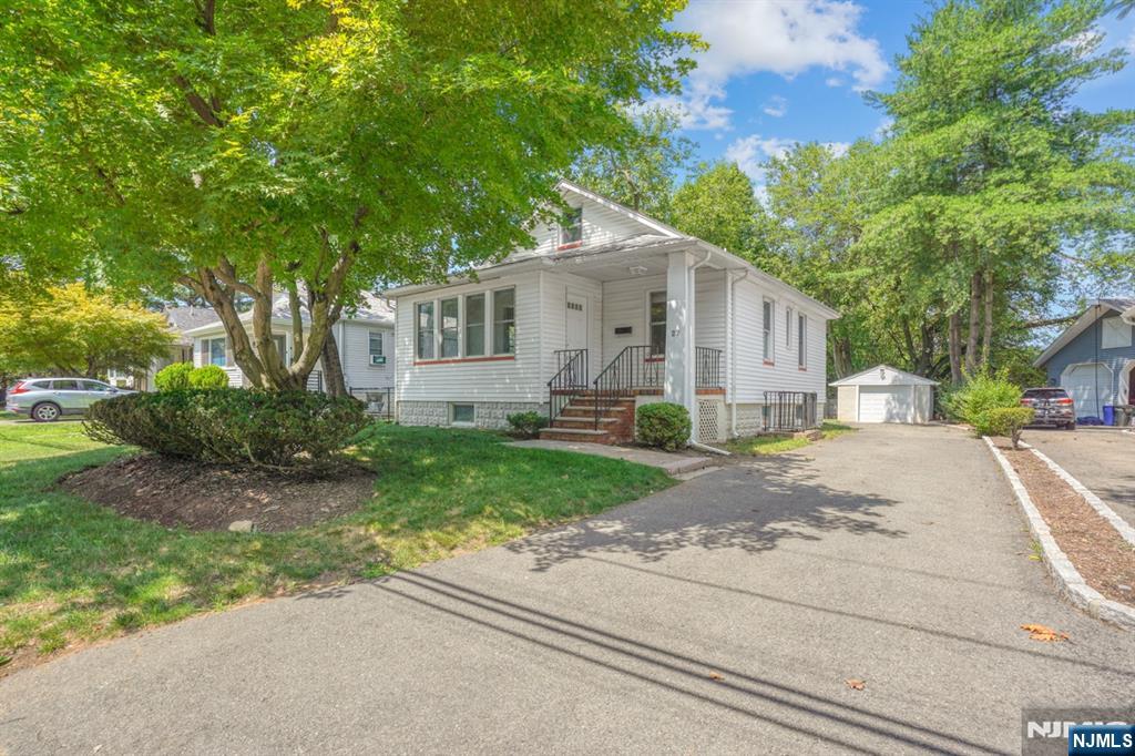 27 Milton Street - Photo 1