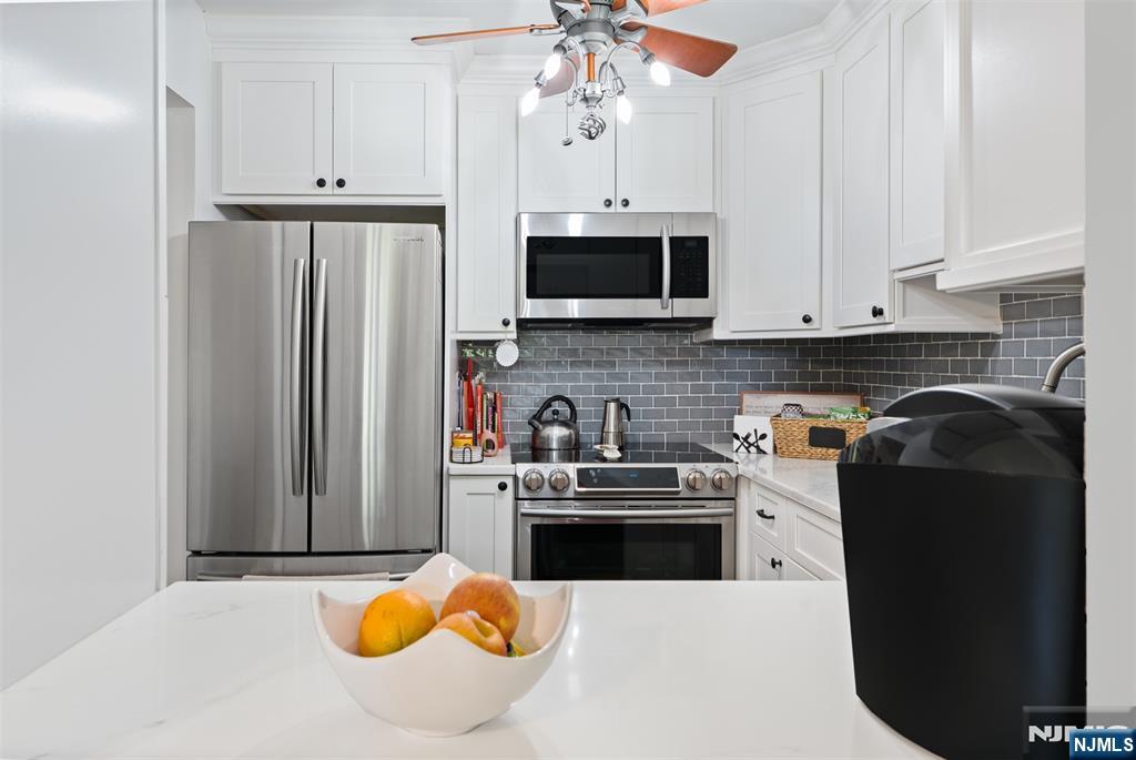 114 Federal Hill Road - Photo 4
