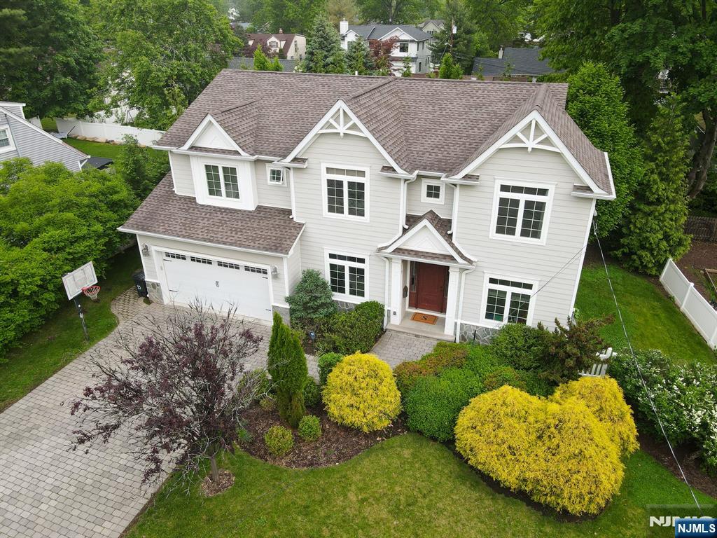 15 Woodland Road - Photo 1