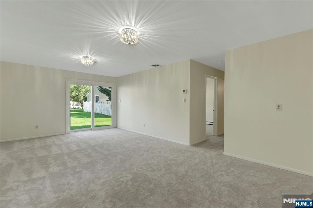 176 Franklin - Photo 5