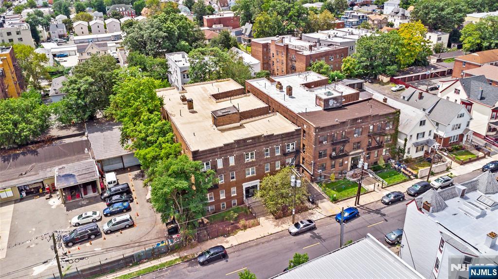 16 Irving Street B6 - Photo 1