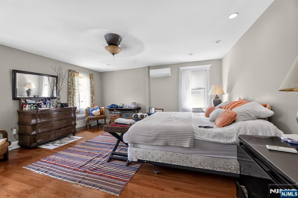 25 Jefferson Avenue — photo 12