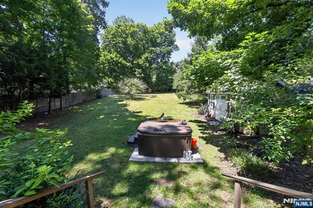 25 Jefferson Avenue — photo 28