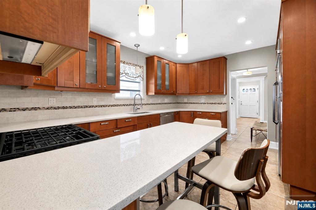 25 Jefferson Avenue — photo 9