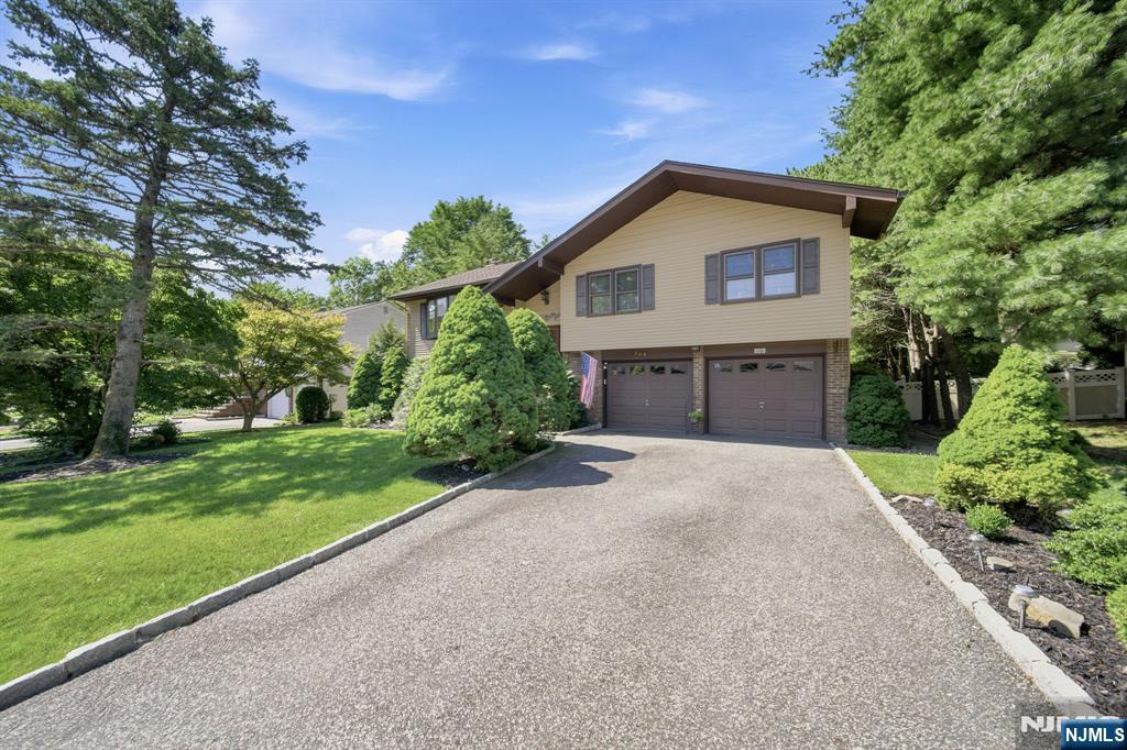 308 Loren Court - Photo 2