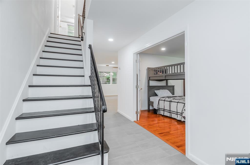 22 Karen Road - Photo 3