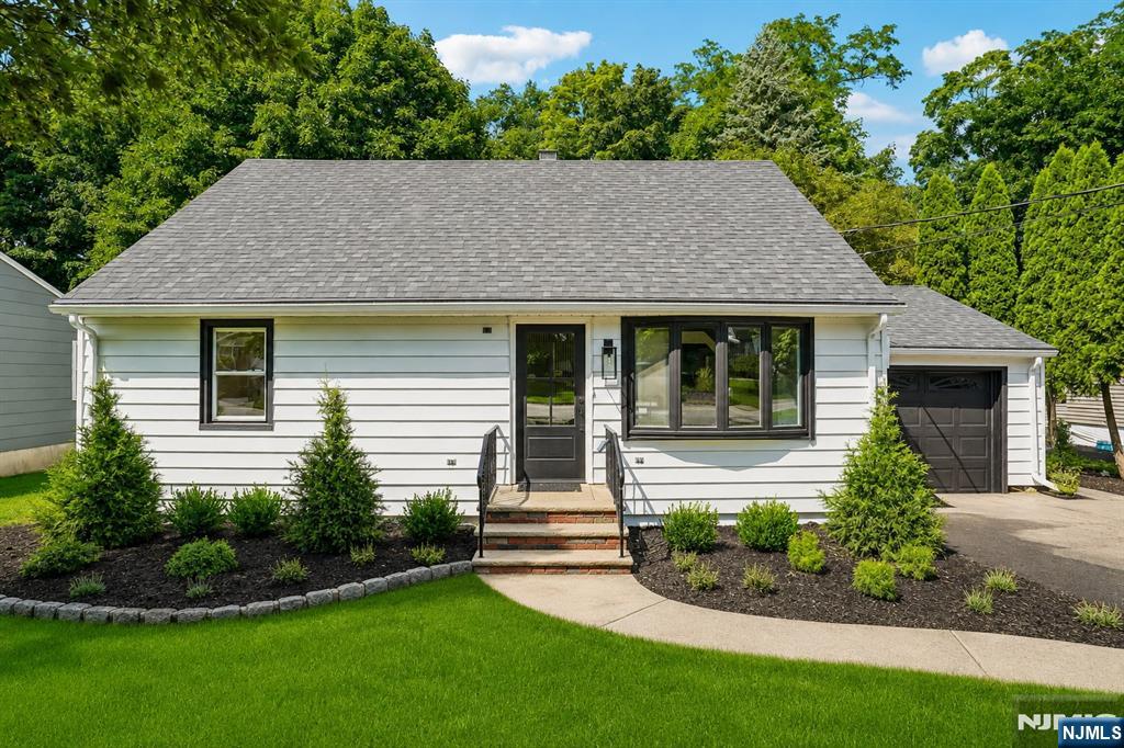 509 Ramapo Valley Road - Photo 1