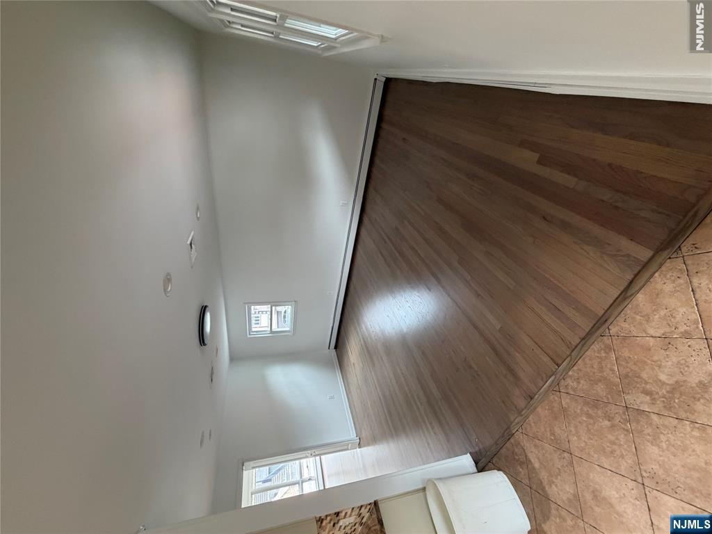 121 Sunset Place 1 - Photo 4