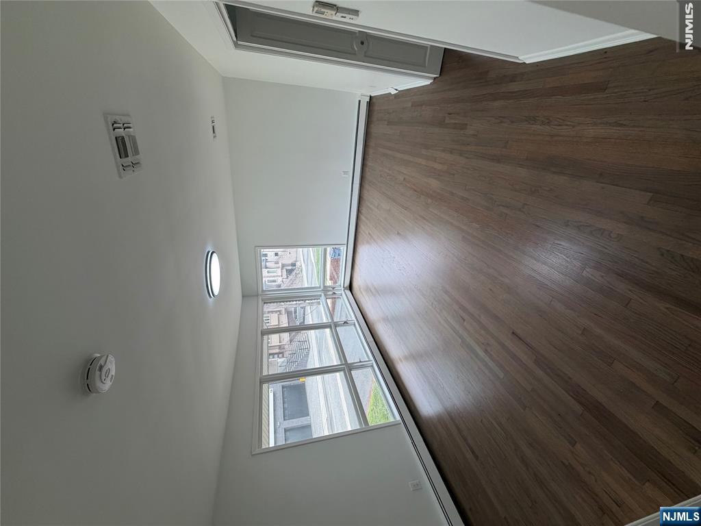 121 Sunset Place 1 - Photo 5