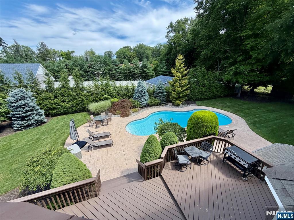 512 Brook Avenue - Photo 5
