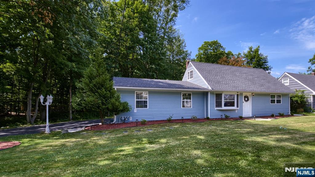 2nd image of 28 Ferndale Rd, Wayne, NJ 07470 | MLS# 26025981