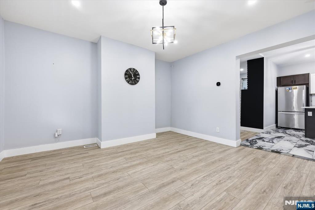 24 Kingsley Street - Photo 5
