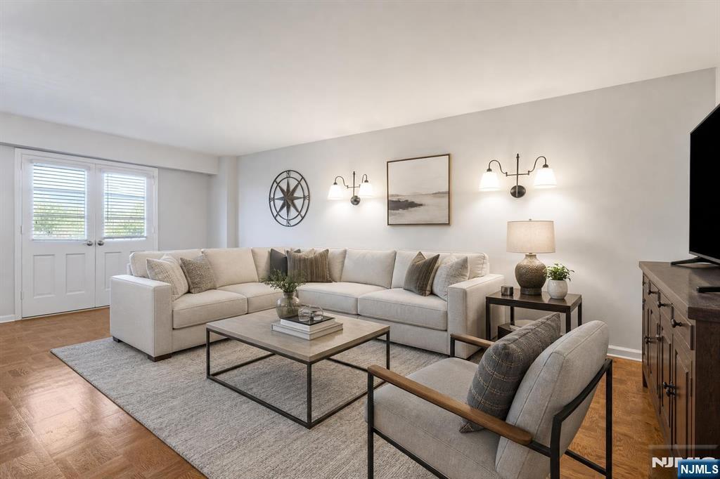 415 Claremont Avenue C004A - Photo 3