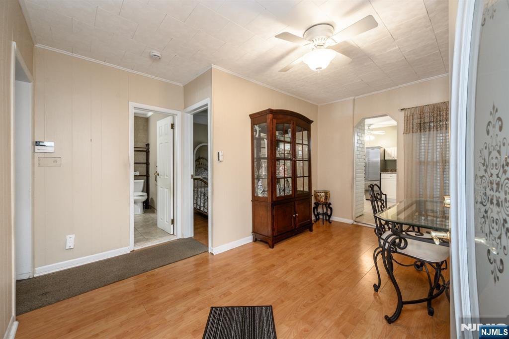 94 Van Buren Street - Photo 4
