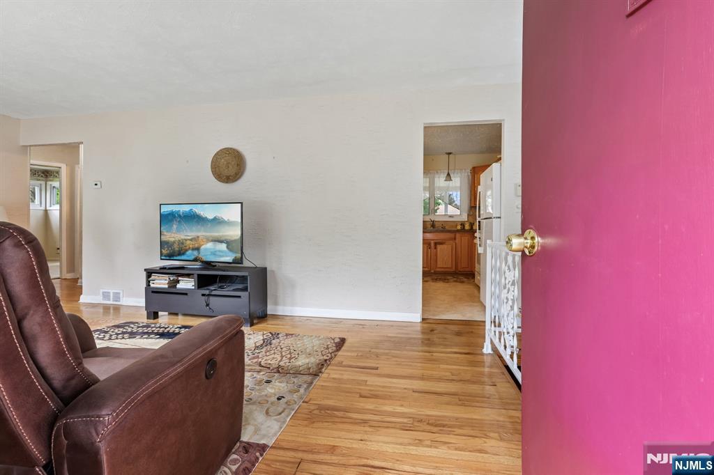 44 Rumana Road - Photo 5