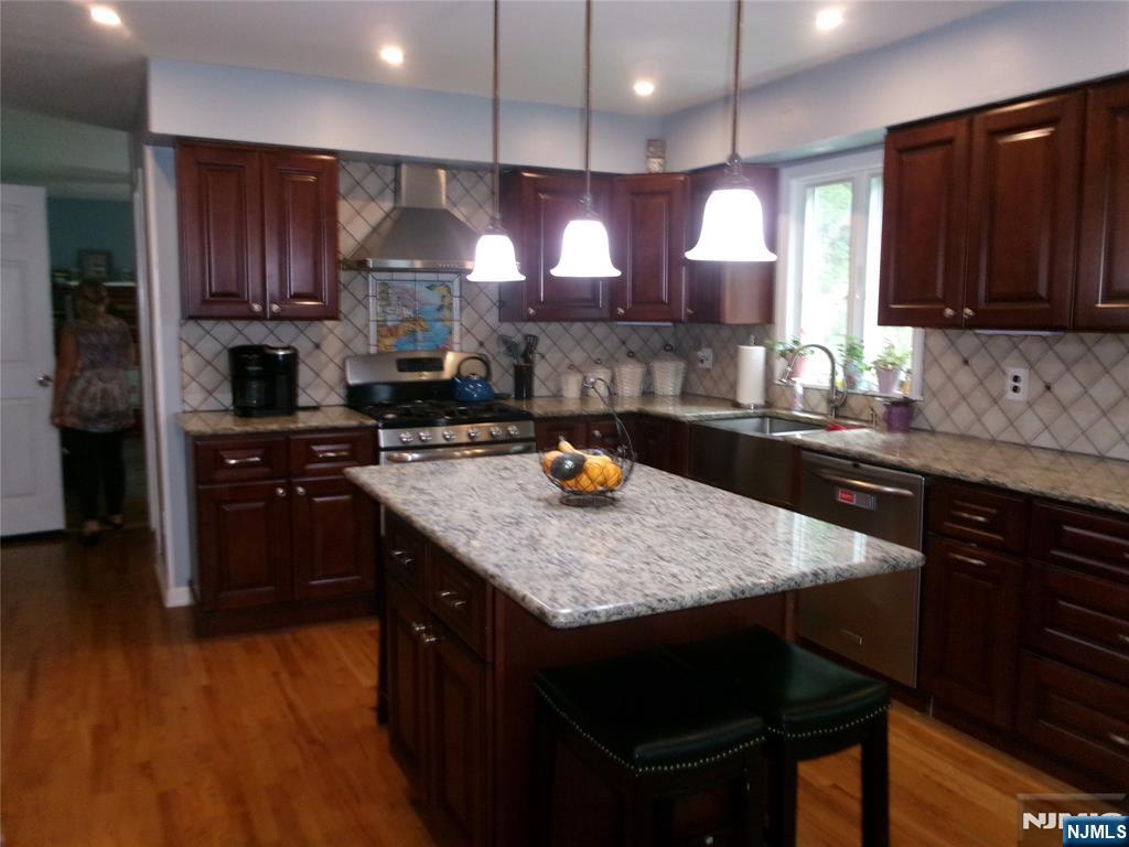 12 Wolfe Drive - Photo 2