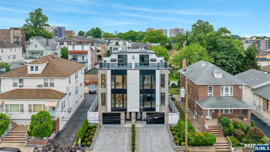255 Morningside Avenue - Photo 2