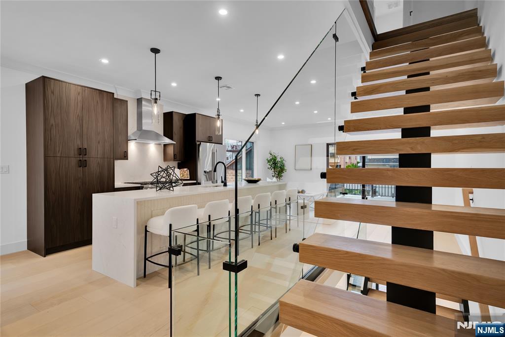 255 Morningside Avenue — photo 11