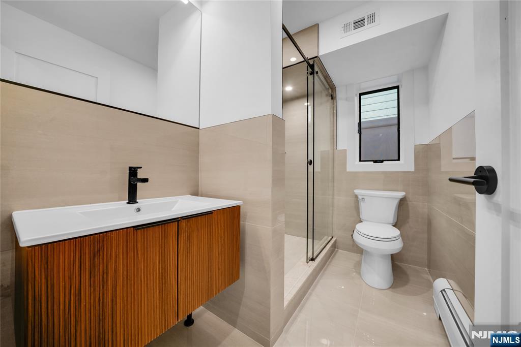 255 Morningside Avenue — photo 50