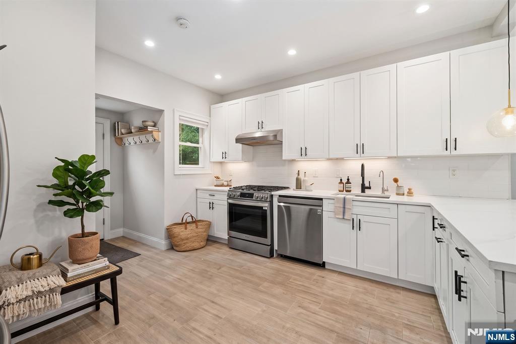 98 Forest Street - Photo 4