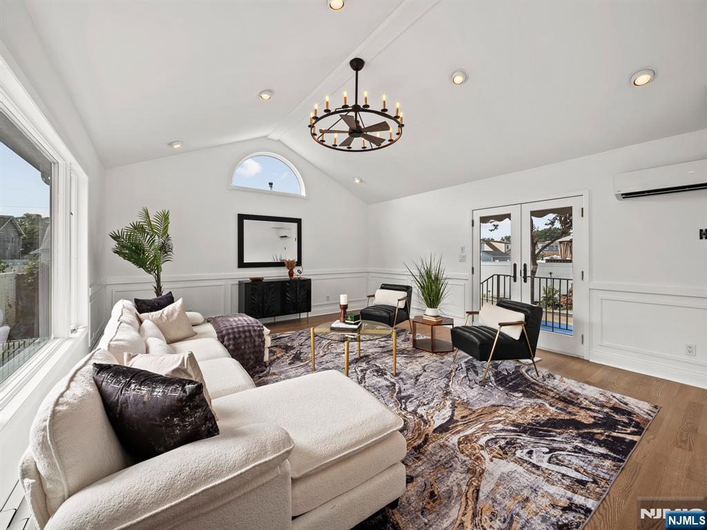 126 Skillman Terrace - Photo 3
