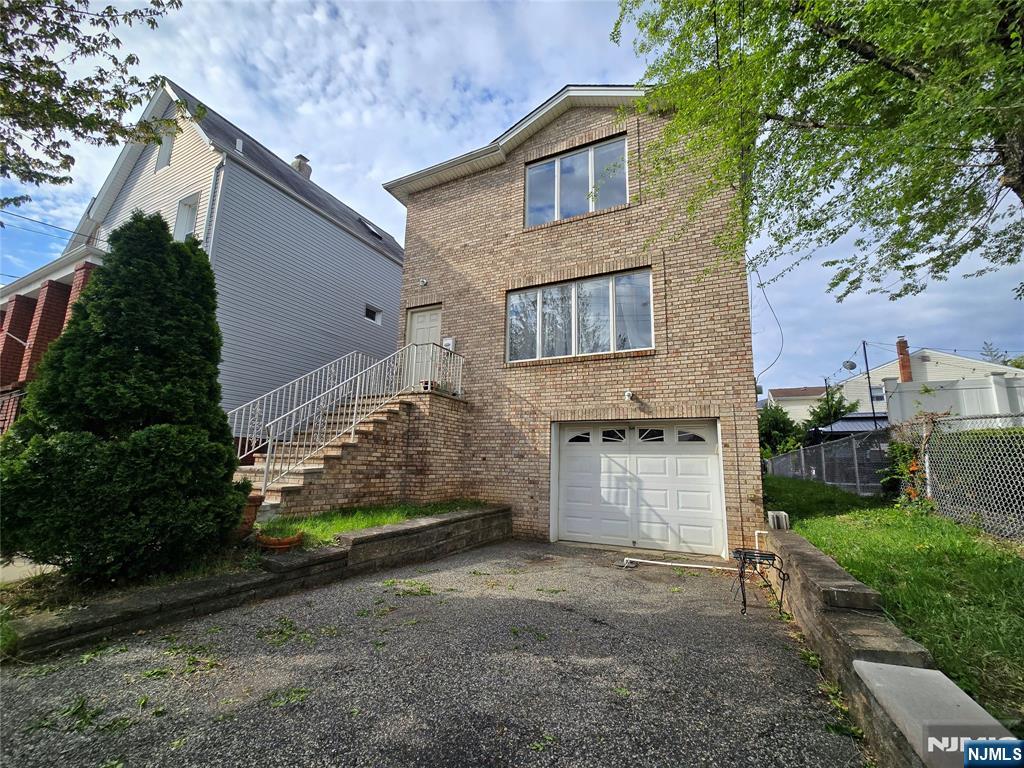 598 Broad Street - Photo 1
