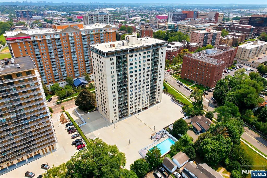 125 Prospect Ave #8C, Hackensack, NJ 07601