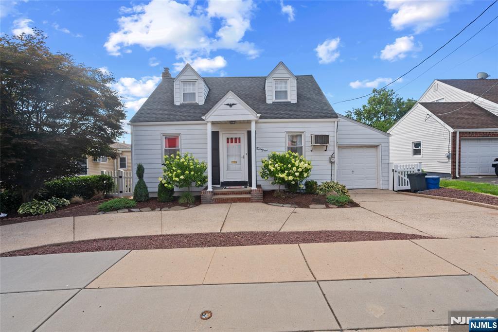 Photo 1 of Single family home for sale at 38 Hackensack St, Wood Ridge, NJ 07075 | MLS# 26026112 | Listing updated on 2026-09-19
