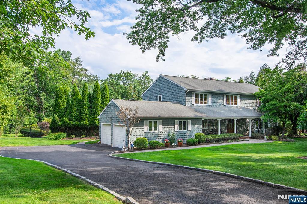 Homes for sale in Wyckoff, NJ | 715 Terrace Hts, Wyckoff, NJ 07481 | MLS# 26026130